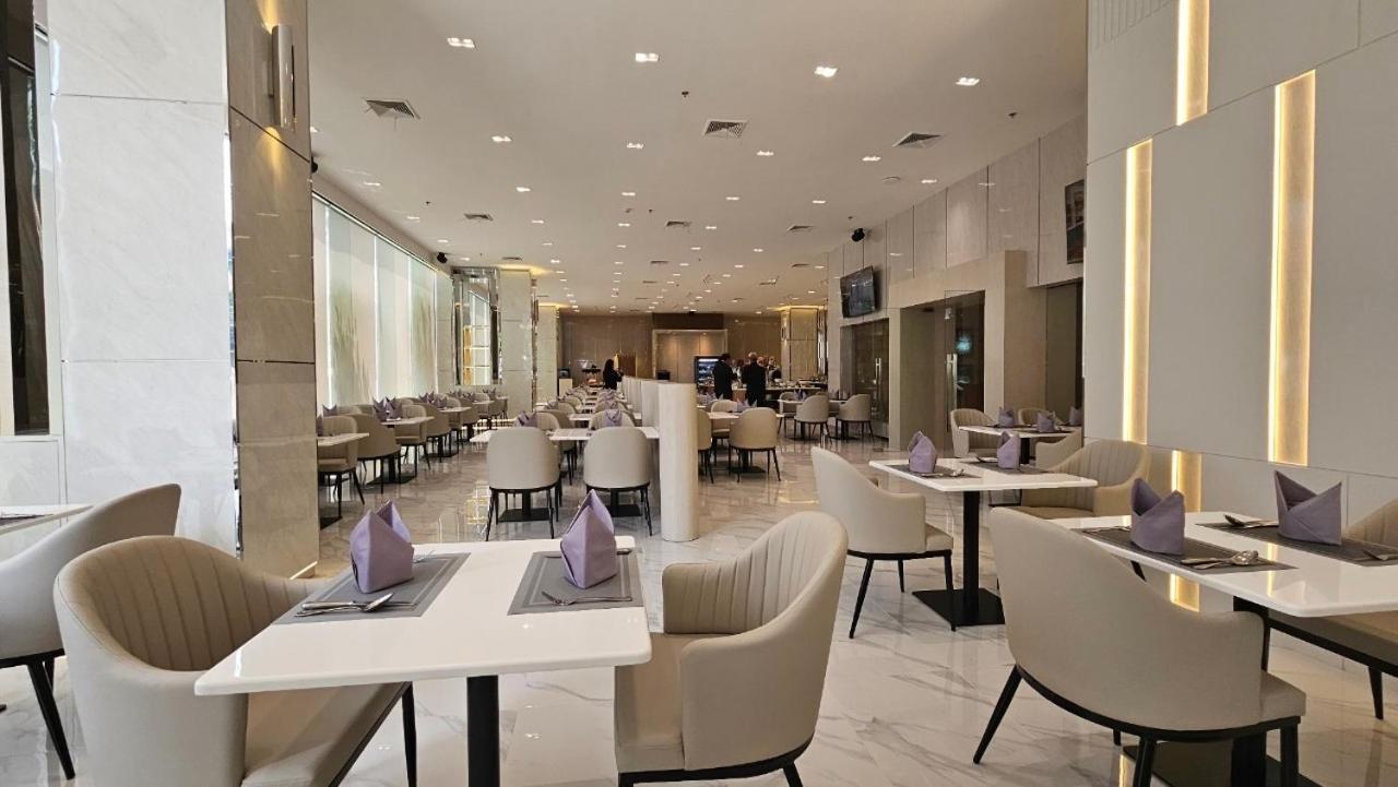 The Four Wings Hotel Bangkok Extérieur photo